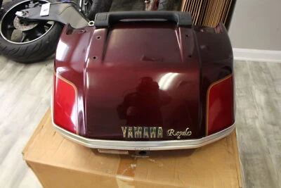 83 84 Yamaha Venture Royale XVZ1200D MALETERO TRASERO Foto 1 de 4
