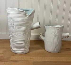 2er Set Anthropologie Sherry Olsen signierte Wald Baumrindenvasen ~ 6” und 9” - Bild 1 von 12