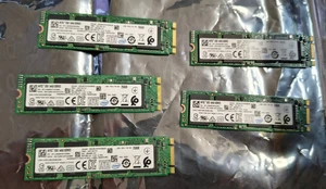 5x Intel SSD 545s 256 GB M.2 2280 SATA-III 6Gb/s SSDSCKKW256G8 SSM Konvolut - Bild 1 von 1