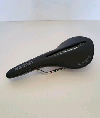 🌟 Tioga UNDERCOVER STRATUM Saddle : Hollow CrMo Rails Black - Image 1 of 4
