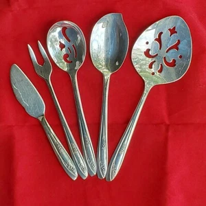 WH Rogers Vintage 5 Piece Tea Party/Luncheon Hostess Set Silverplate - Picture 1 of 3