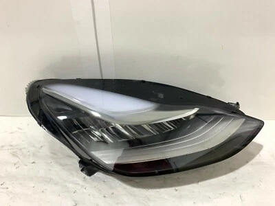 Faro derecho Tesla Model 2017 2018 2019 2020 3 pasajeros Full LED OEM Foto 1 de 4