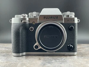 Fujifilm X-T3 26mp Mirrorless Digital Camera Silver *excellent* 0894 - Picture 1 of 8