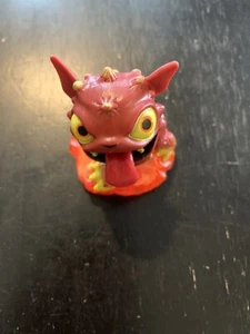 SKYLANDERS: GIANTS: HOT DOG FIGURE: All Skylanders Buy 3 Get One Free - Picture 1 of 4