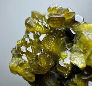 Full Terminated Vesuvianite Crystals Bunch Combined With Garnet Crystals, 17CT - Picture 1 of 9
