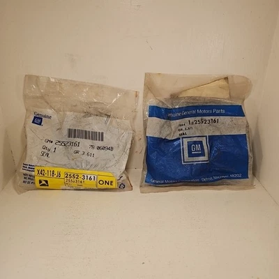 Lote de 2 sellos de junta de tubo de escape NOS GM 25523161 86-93 3,3 L 3,8 L V-6 Buick Olds Foto 1 de 4