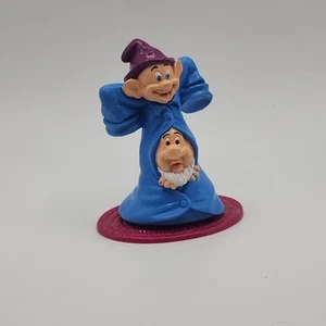 SNOW WHITE & THE SEVEN DWARFS DOPHEY & SNEEZY 3” ACTION FIGURE TOY - Picture 1 of 3