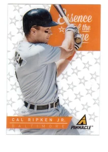 2013 PINNACLE #EG2 CAL RIPKEN JR. ESSENZ DES SPIELS - Bild 1 von 1