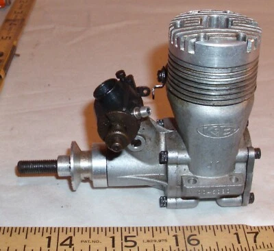 K&B .40 LARGE GAS GLOW HEAD NITRO ENGINE FOR AIRPLANE - Image 1 of 3