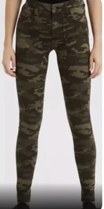 Jeans da donna mimetici American Eagle taglia 12 elasticizzati nuovi senza etichette - Foto 1 di 8