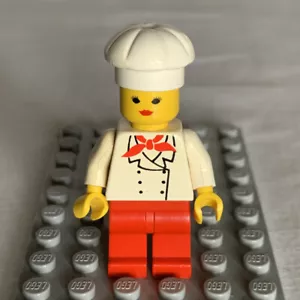 LEGO Genuine Town City Chef Gambe Rosse Donna Chef008 6326 Minifigure - Foto 1 di 10