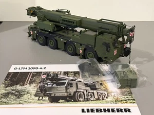 WSI 1:50 52-2034 LIEBHERR G-LTM 1090 4.2 CRANE ARMY SPEC - Picture 1 of 9
