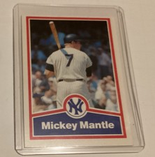 38573 1989 CMC Mantle #2 Mickey Mantle Great Shape