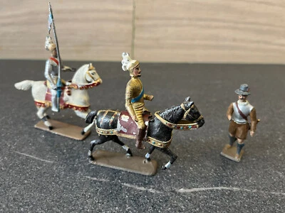 CBG : Henri 4 à cheval et 2 soldats dont 1 cavalier - Photo 1/2