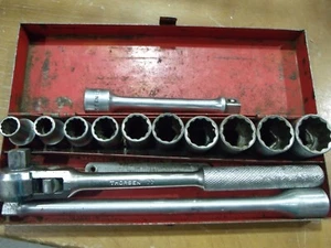 VINTAGE THORSEN 77 RACHET AND SOCKET SET IN RED CASE - Picture 1 of 2