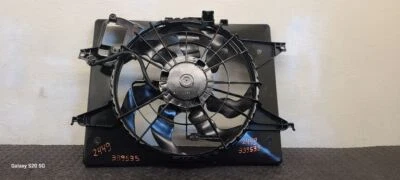 Conjunto de motor ventilador de refrigeración Hyundai Sonata 2014 2,4 L OEM 25380-2T500 Foto 1 de 4