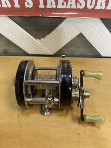 Vintage Abu Garcia Ambassadeur 5001C Left Handed Baitcaster - Picture 1 of 4