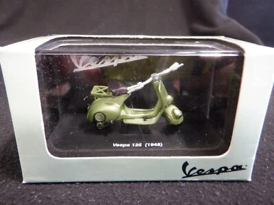 Toy Cars - New Ray Toys Vespa Green - New In Box - Image 1 of 3