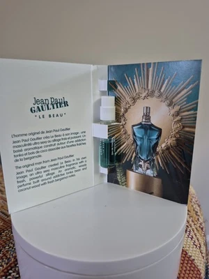 JEAN PAUL GAULTIER "LE BEAU" EDT Hombre Spray Muestra 0.05oz Nuevo en Caja Foto 1 de 4