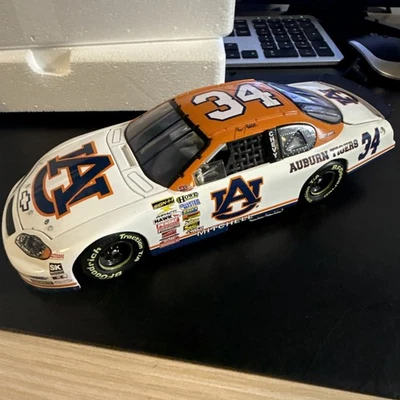1/24 2004 Marc Mitchell Auburn Tigers Nascar Acción Die Cast ¡¡¡Muy Raro!!! ¡Nuevo! Foto 1 de 4