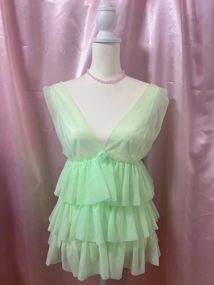 复古 20 世纪 80 年代糖果石灰褶边连衣裙 Fairycore Balletcore 美国海报 — 第 1/4 张图片