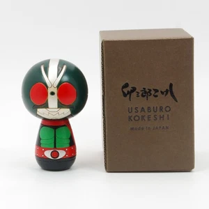 KAMEN RIDER Usaburo Kokeshi Hecho a Mano Japón Tokusatsu TOEI Exclusivo NUEVO - Imagen 1 de 8