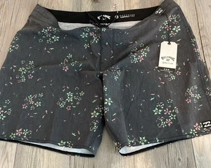 Billabong Good Times Pro Boardshorts kurze Länge geblümt 40 neu mit Etikett - Bild 1 von 12