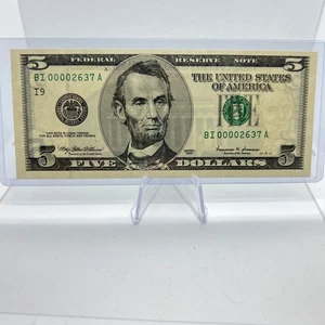 UNC Low Serial Number $5 Dollar Bill Series 1999 (00002637) Old US Currency - Picture 1 of 2