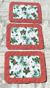 Tres manteles de Navidad acolchados de colección 18,5 por 14,25 - Imagen 1 de 5