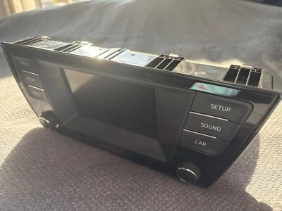 Radio für Skoda Fabia 3 - DAB/USB/SD - Swing - 6V0035867D - Bild 1 von 4