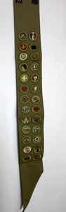 Vintage Boy Scouts (BSA) Merit Badge Narrow Sash  26 Badges Type C (1947-1960) + - Picture 1 of 6