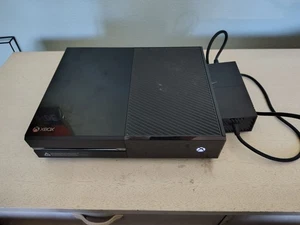 Microsoft Xbox One 1540 500GB HDD Black Body Home Video Game Console 8681 - Picture 1 of 8