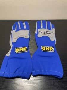 OFFICIAL OMP DRIVER GLOVES HANDSIGNED BY: FERNANDO ALONSO - Picture 1 of 5