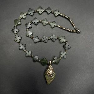 OLD BEADS Antique Vintage Banded Jade Jewelry Necklace String - Picture 1 of 6