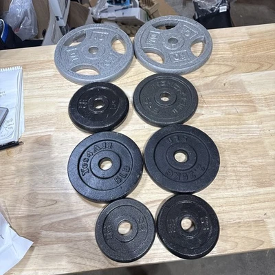 5lb x 4 - 10lb x 2 - 2.5lb x 2 1" Hole Cast Iron Weight Plates 45lbs Total - Image 1 of 4