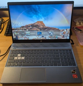 HP 15CS Laptop, 15in, Intel Pentium Gold 4417U, 8GB RAM, 128 GB, SSD Win 10 - Picture 1 of 14