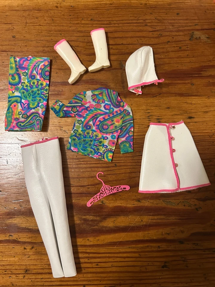 Barbie vintage 1967 Mattel Francie #1269 cuero protagonista blanco cachemir traje Foto 1 de 1