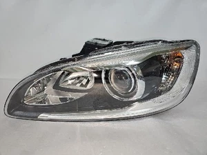 2013 Volvo S60 Left Xenon Headlight 31420108 - Picture 1 of 8