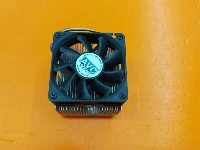 ⭐️⭐️⭐️⭐️⭐️ AVC Socket A/T462/462 Cooling Heatsink & Fan Z7U2005001 - Image 1 of 4