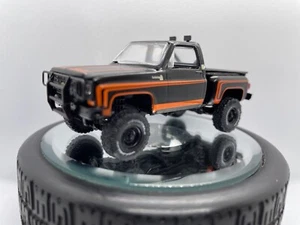 M2 1976 Chevrolet Scottsdale Chevy Sport 4x4 - 1/64 - Loose - Picture 1 of 11