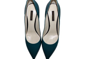 Louis Vuitton Womens Eyeline Pumps Size 38 Teal Leather Pointed Toe $815 NEW~ - Picture 1 of 8