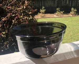 Vintage Anchor Hocking Ovenware 2-1/2 Quart Purple Mixing Bowl. - Picture 1 of 6
