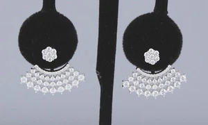 ELEGANTE CHAQUETA PENDIENTES PLATA ESTERLINA RACIMO BLANCO BRILLANTE KYLIE KHOLE KIM - Imagen 1 de 12