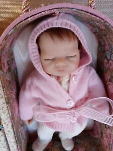 Tiny Miracle Emmy Ashton Drake Real Born +Handmade Doll Box + Extra Outfit + COA