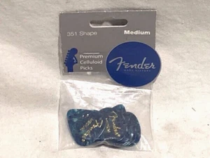 Fender 351 Shape Premier Celluloid Guitar Picks, Medium, Ocean Turquoise 12-Pack - Picture 1 of 2