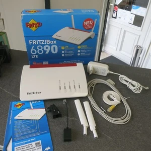 AVM LTE WLAN-Router FRITZ! Box 6890 LTE v2 Gigabit Ethernet Dual-Band SIM Karte - Bild 1 von 4