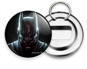 LLAVERO ABRIDOR DE BOTELLAS DE REFRESCO DE CERVEZA ANGRY BATMAN DARKNIGHT GOTHAM CITY SUPER HERO - Imagen 1 de 1