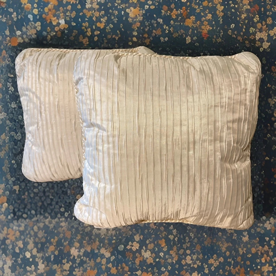 VTG Set 2 Ivory White Taffeta Satin Toss Throw Decorative Pillows Cord Trim 16” - Image 1 of 4