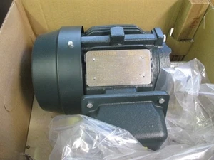 NEW TOSHIBA MOTOR 3-PHASE, 4-POLE, 2-HP,1750 RPM, 230/460V, 0024SDSR41A-P - Picture 1 of 5