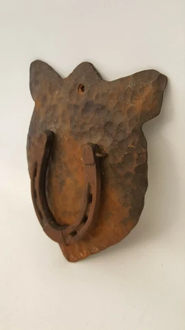 VTG STEEL HAMMERED DOOR KNOCKER HORSESHOE ANIMAL OUTLINE RIVETED Cover